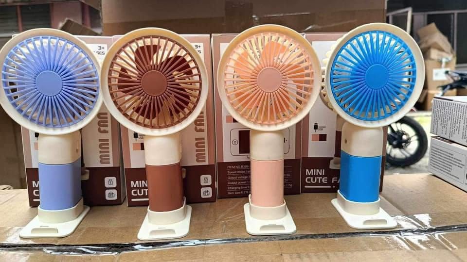 Cute Mini Rechargeable Fan with Phone Holder USB Portable Desk Fan for Travel Office Summer Cooling